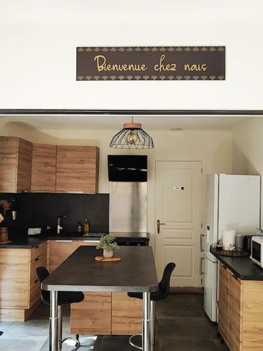 Petit Cocon Apartment Courthezon Exterior photo